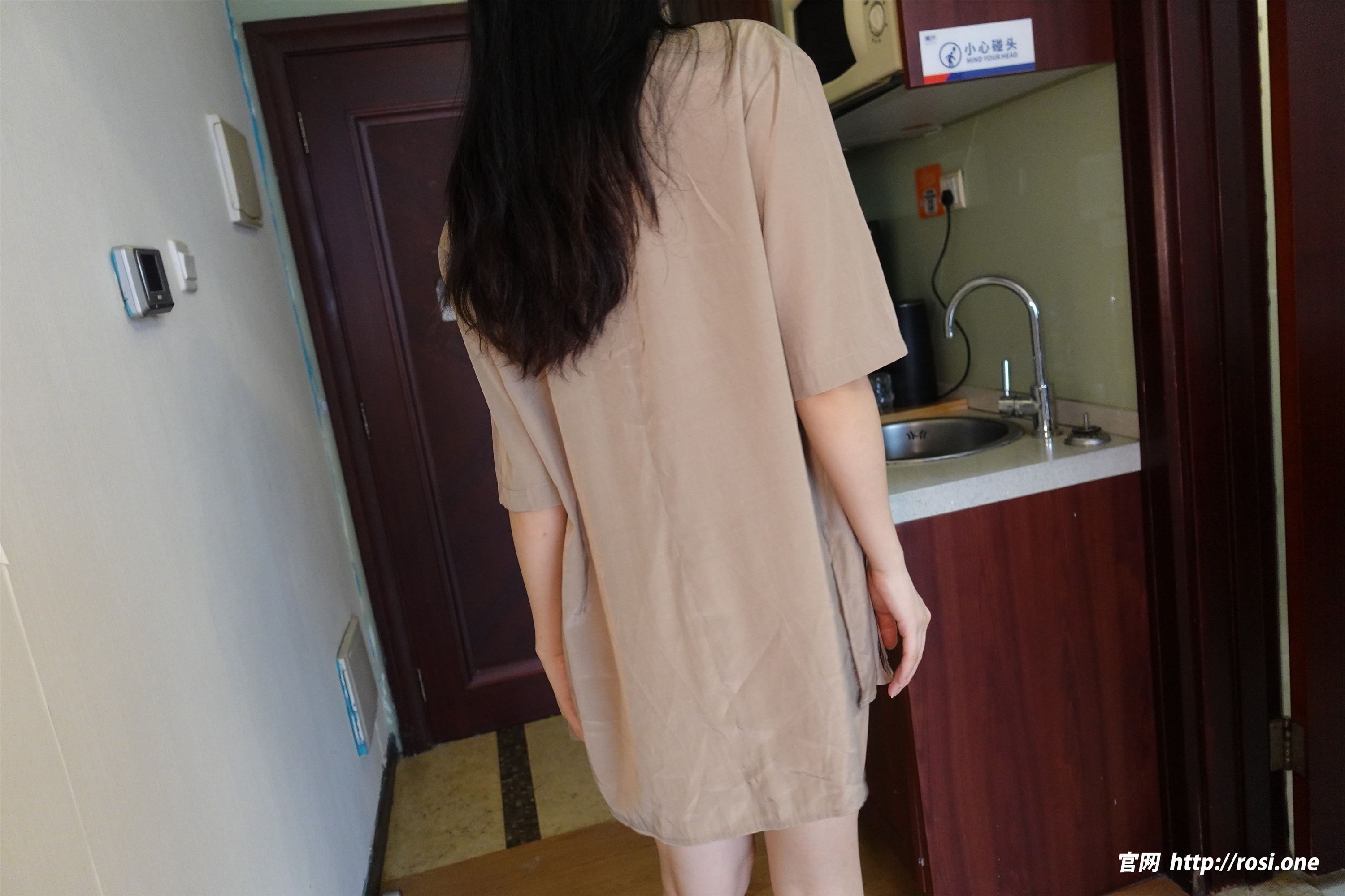 ROSI写真 2022.11.06 NO.3989